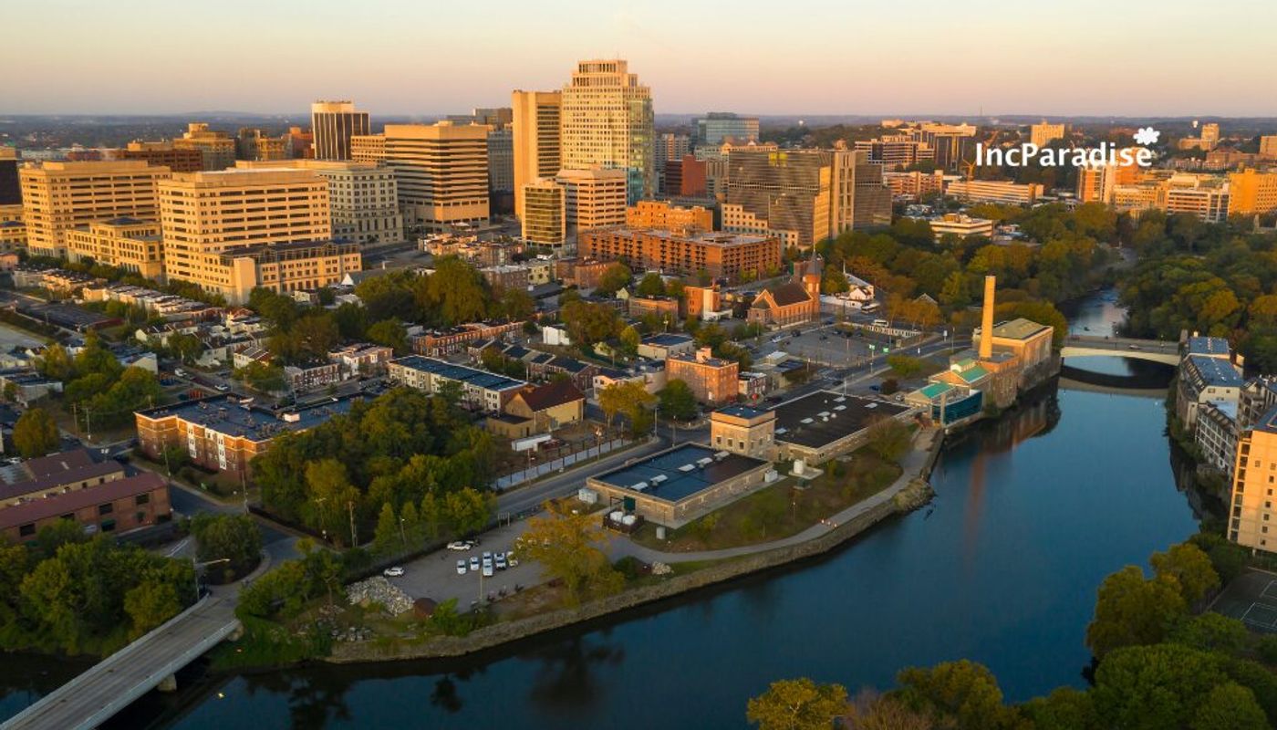 Delaware C-Corp Formation for Startups & Foreign Founders