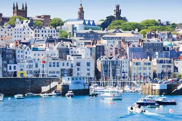 set-up-a-guernsey-holding-company