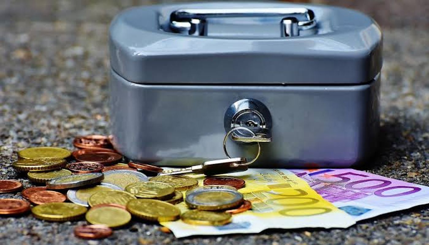 AML Controls for Wealth Management and Private Banking